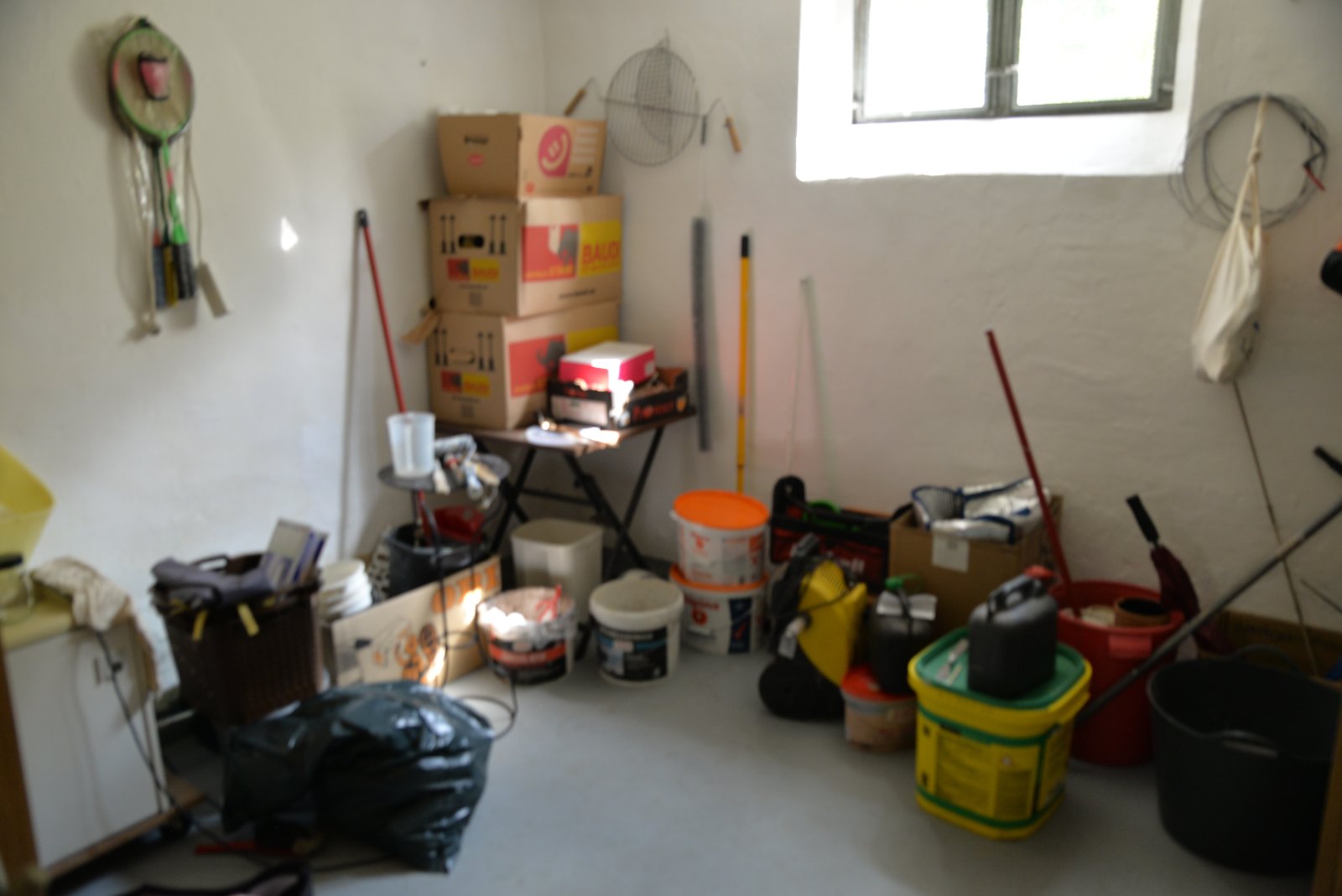 Ein Mehrfamilienhaus mit 4 Wohneinheiten