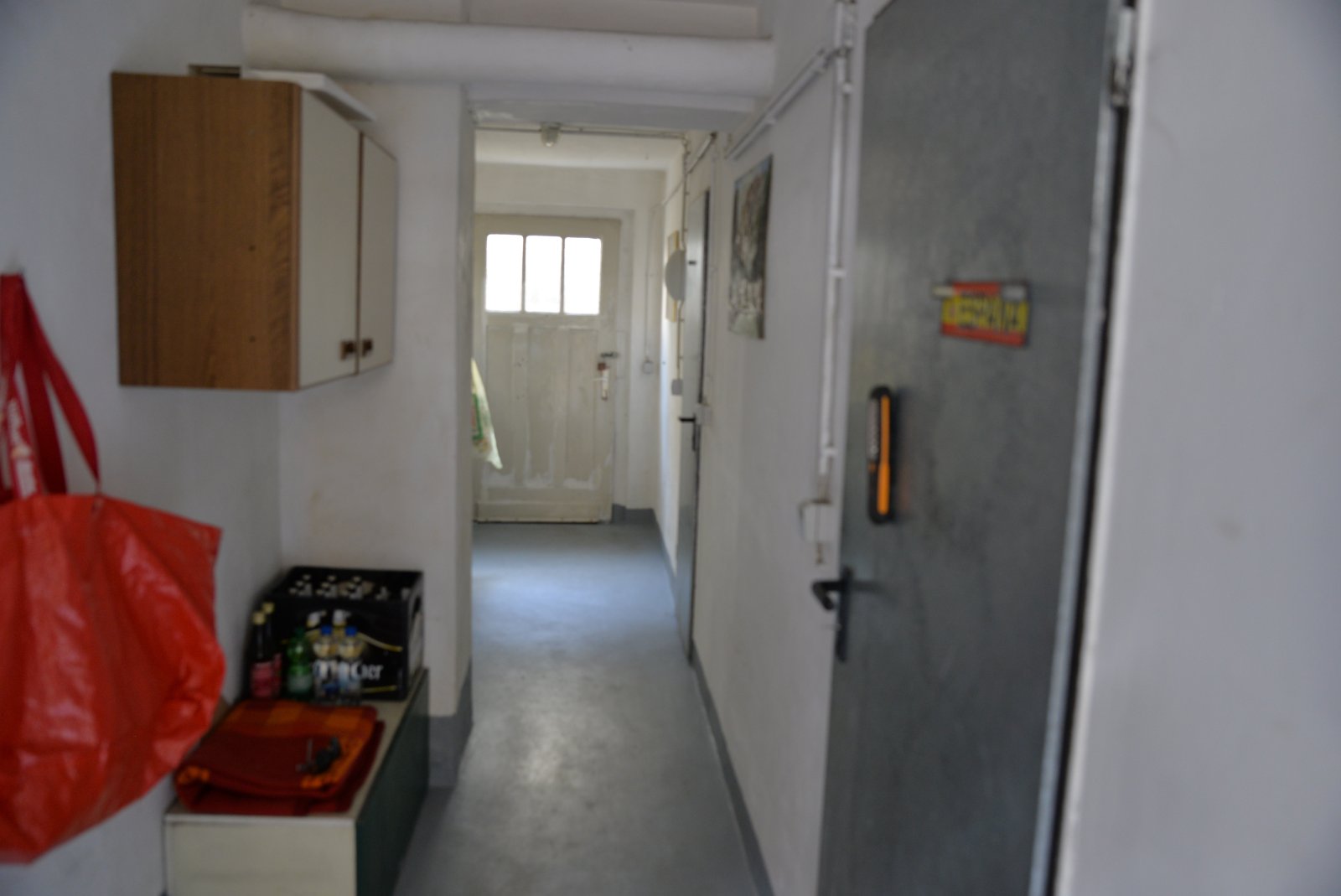 Ein Mehrfamilienhaus mit 4 Wohneinheiten