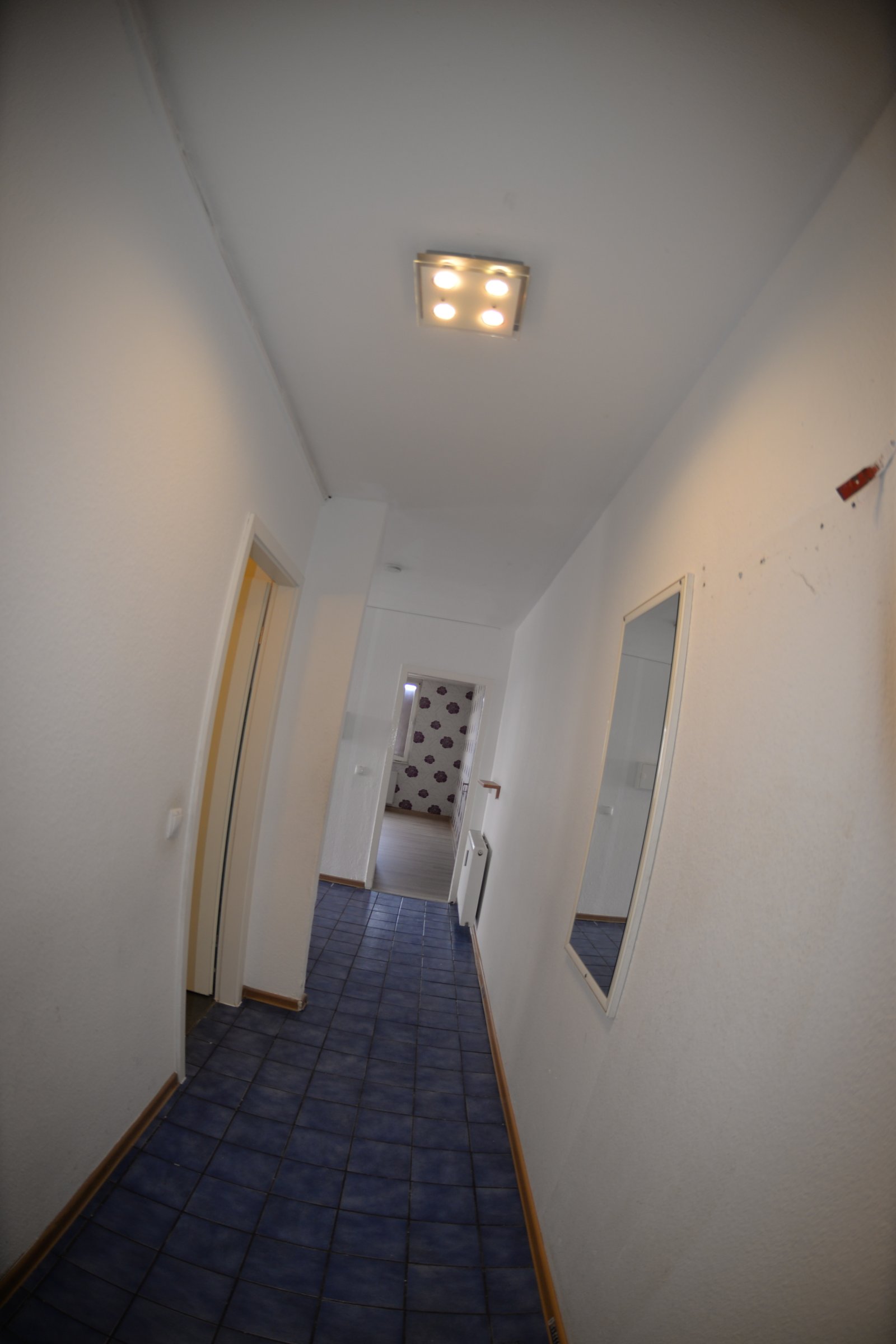 4 Zimmer Terrassenwohnung in Meschenich