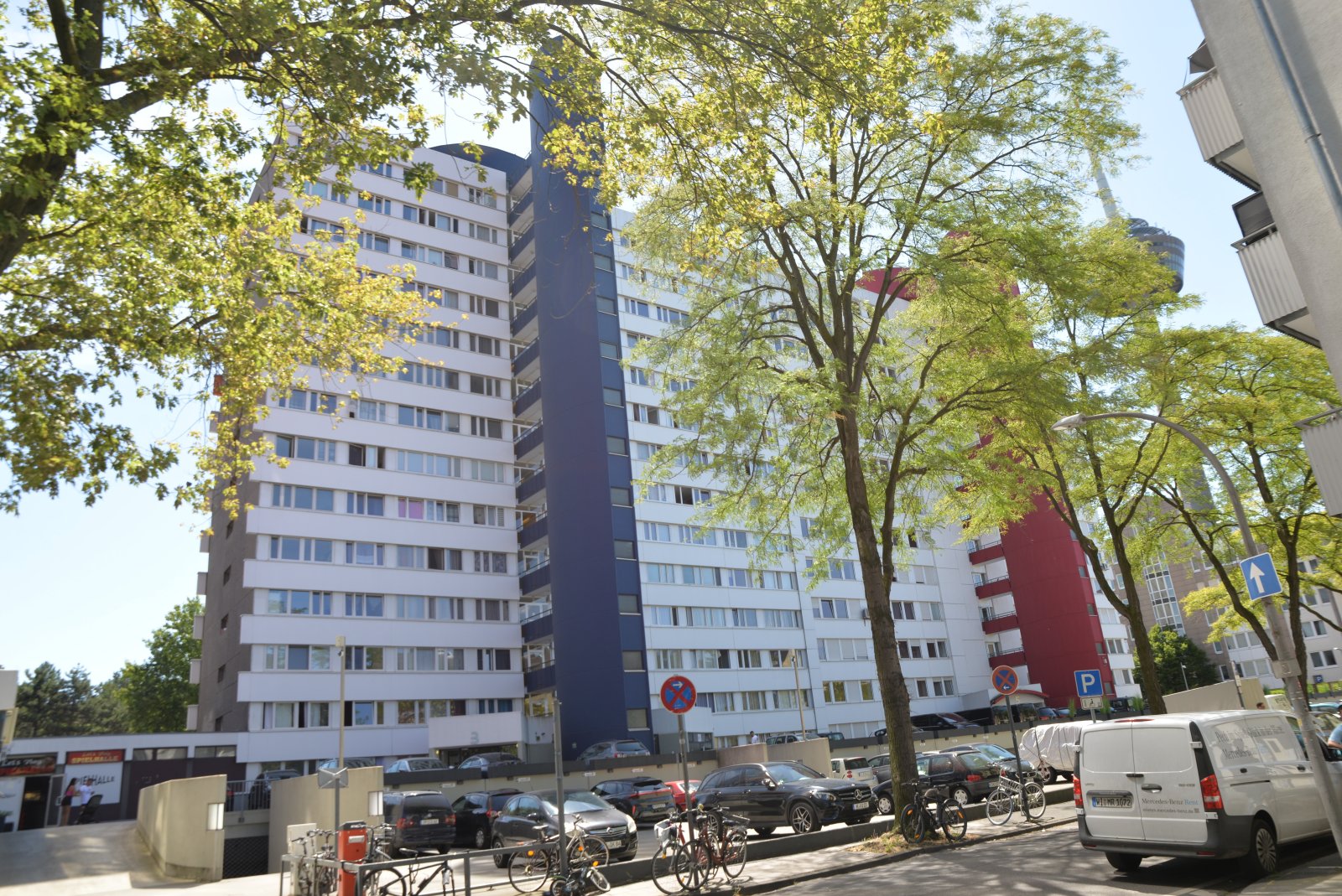 2 Zimmer Wohnung zum Verkauf in Neuehrenfeld
