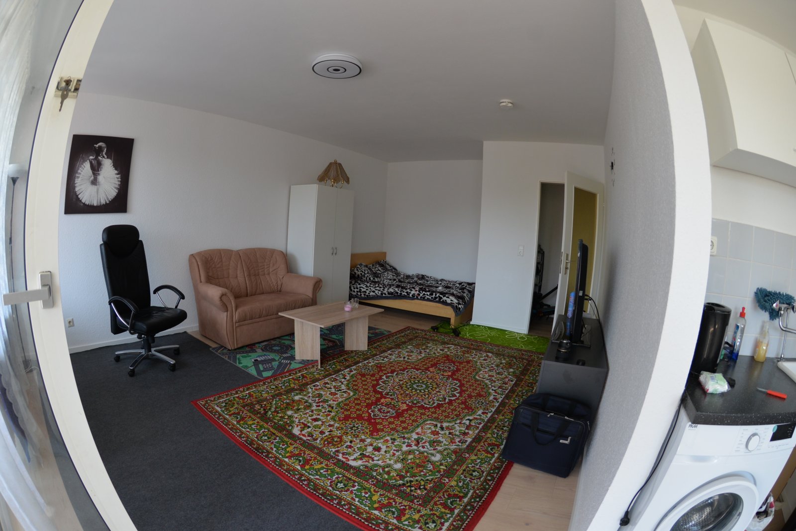 Ein Zimmer Wohnung
