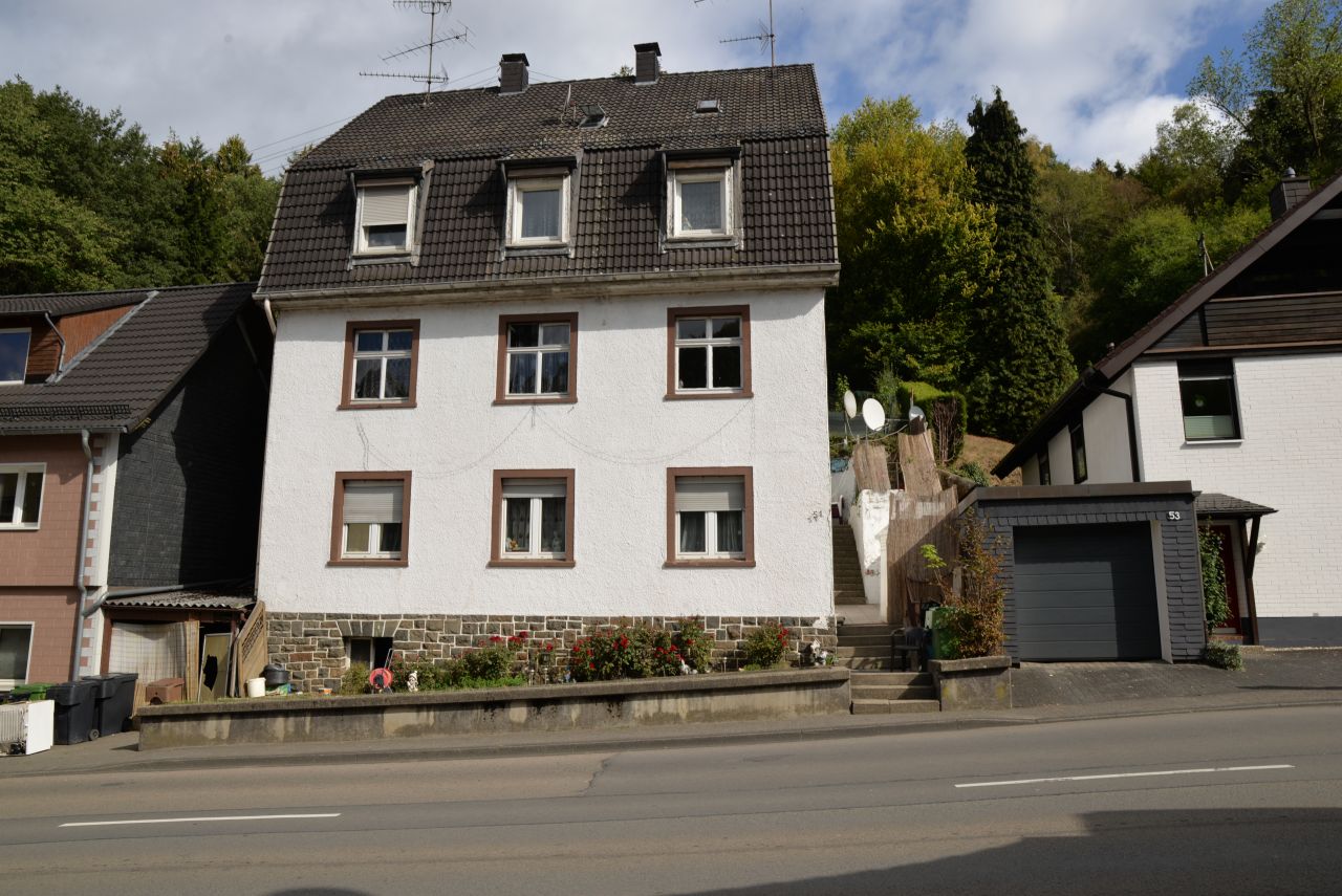 Gummersbach: 4 Zimmer Wohnung zur Vermieten in Gummersbach   Gummersbach: 4 Zimmer Wohnung zur Vermieten in Gummersbach