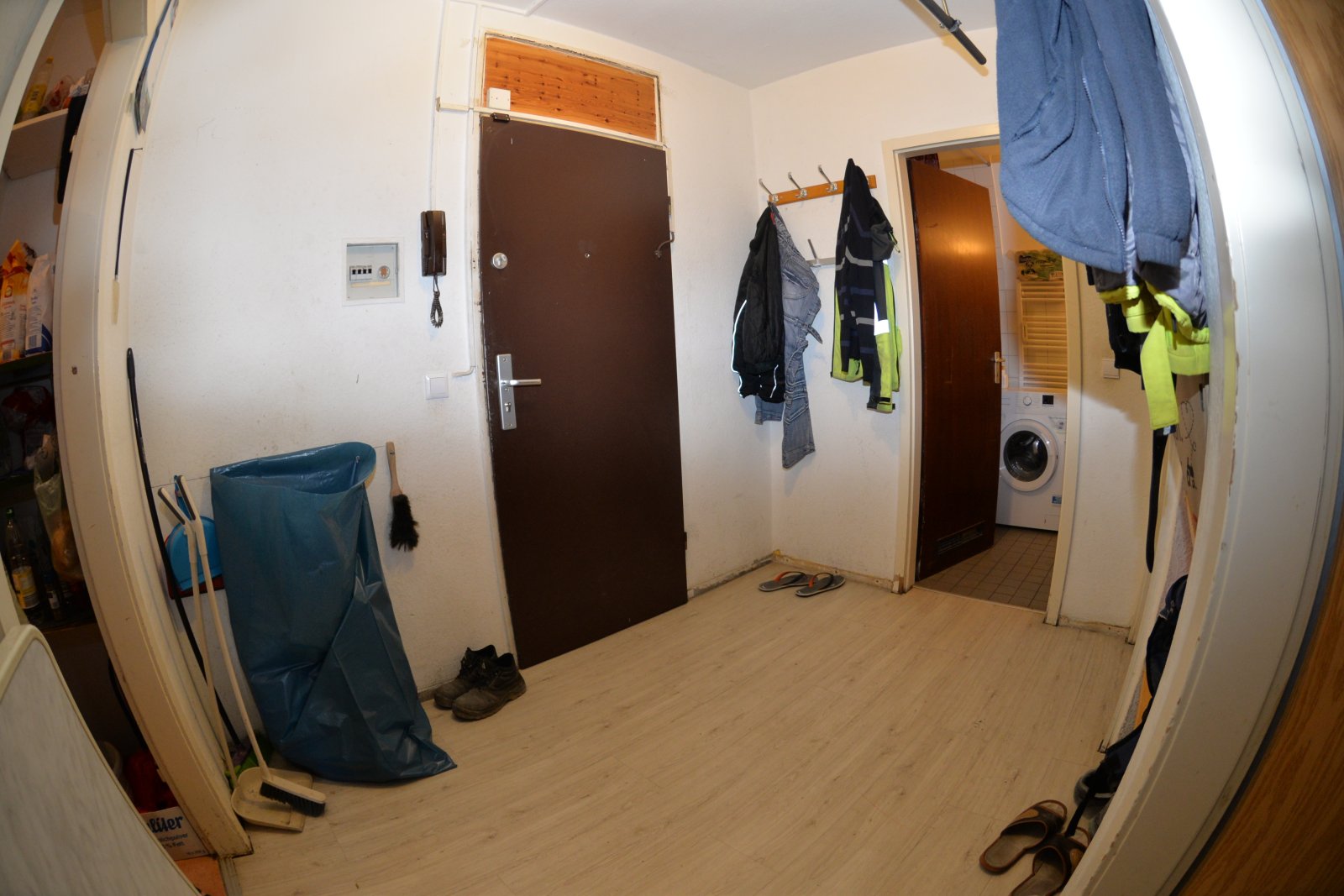 2 Zimmer Wohnung in Meschenich