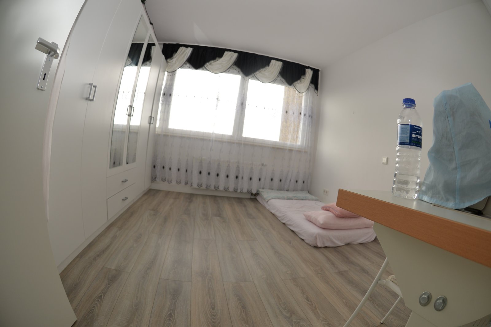 2 Zimmer Wohnung zum Verkauf in Neuehrenfeld