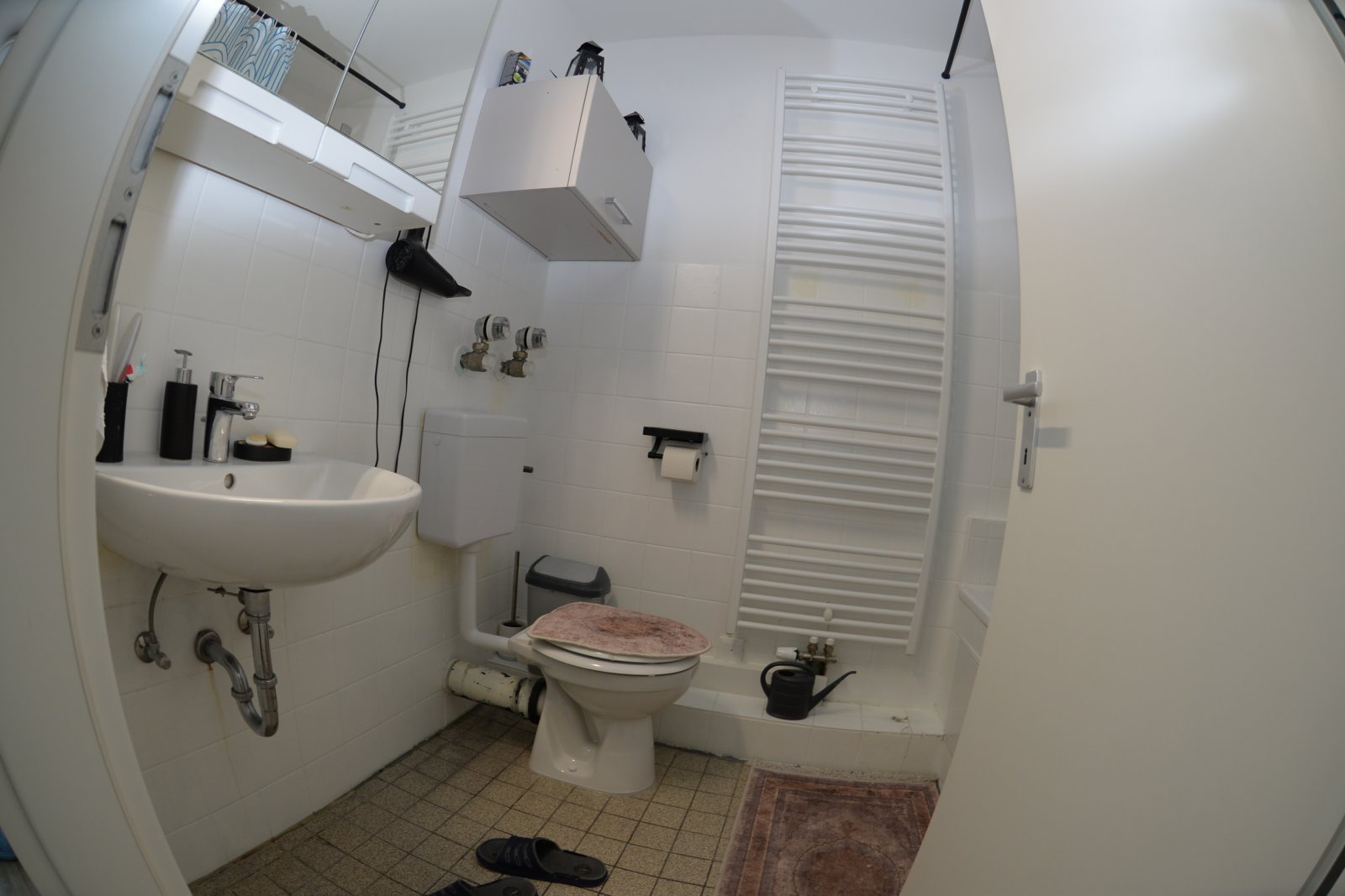 2 Zimmer Wohnung zum Verkauf in Neuehrenfeld