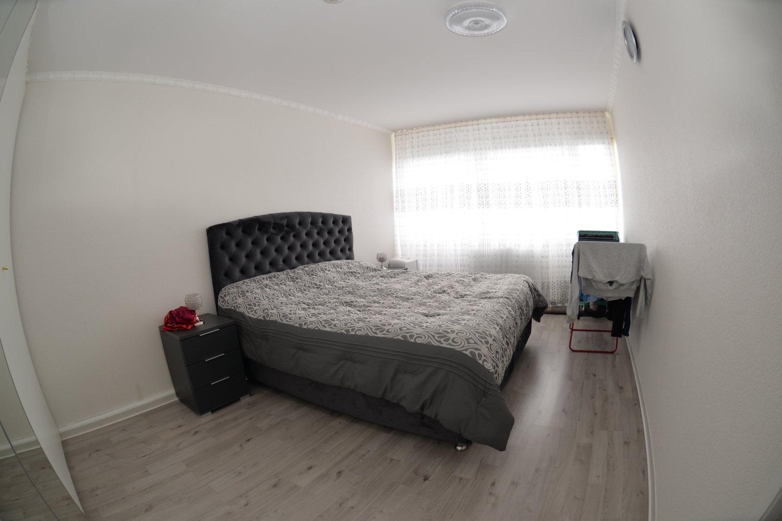 5 Zimmer Wohnung in Meschenich