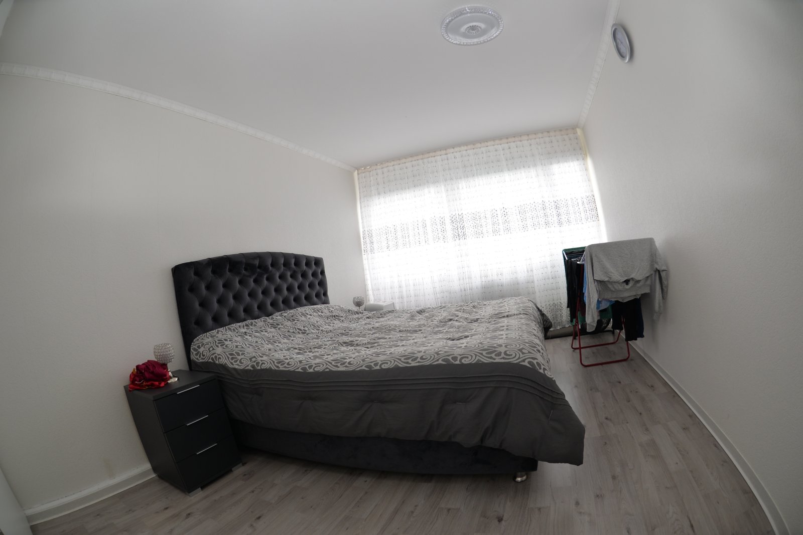 5 Zimmer Wohnung in Meschenich