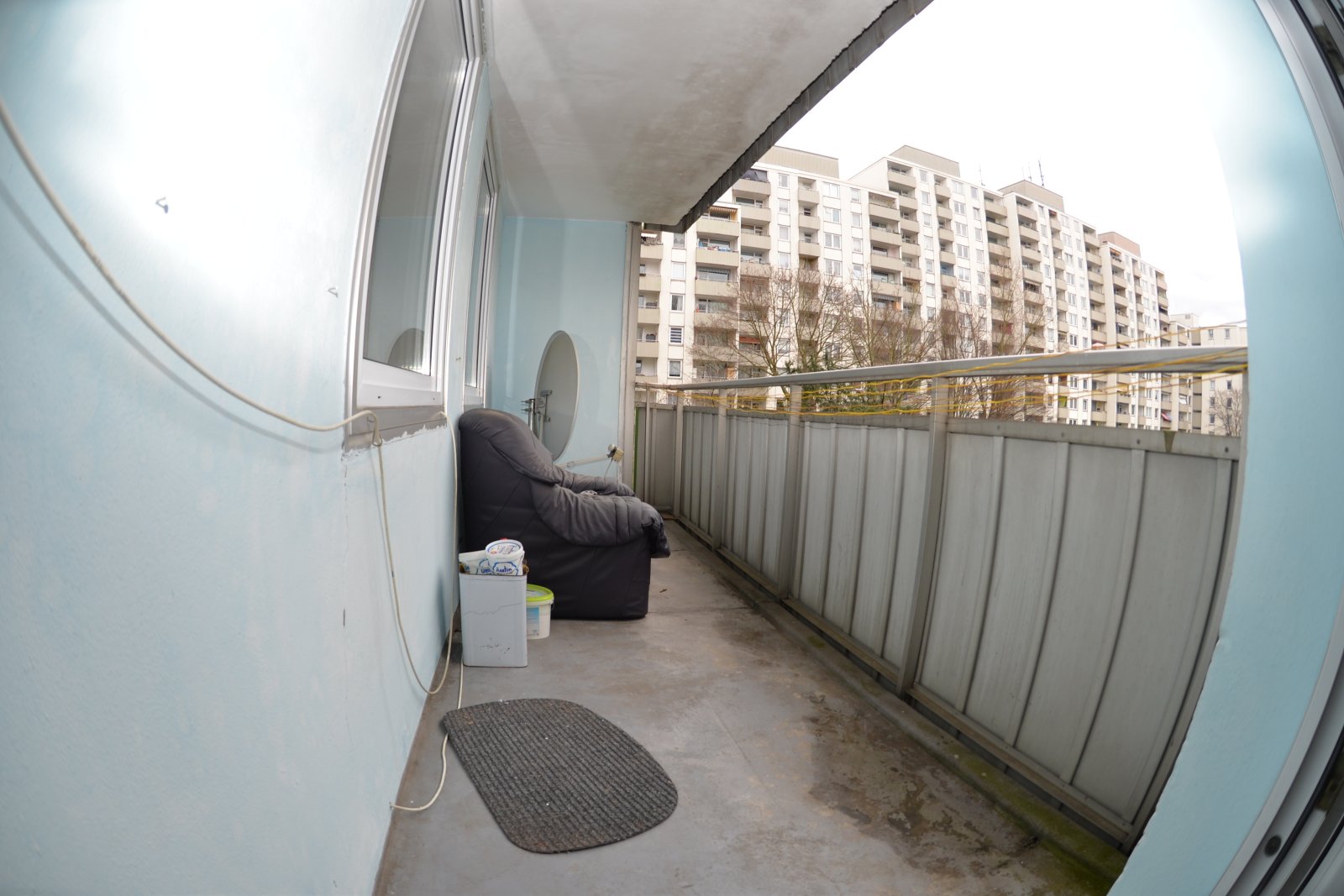 Leer stand 4 Zimmer Wohnung in Porz-Zentrum