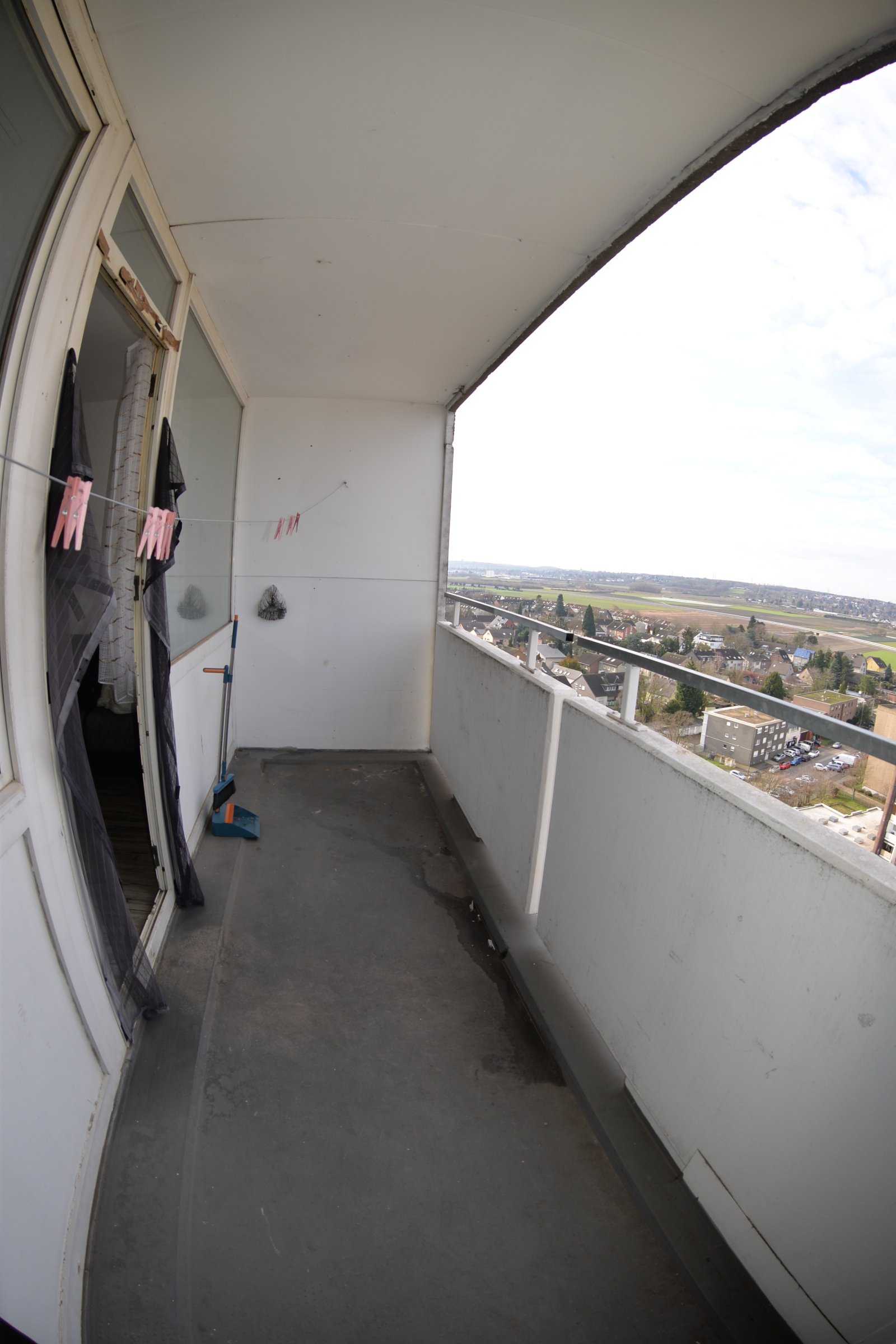 2 Zimmer Wohnung in Meschenich