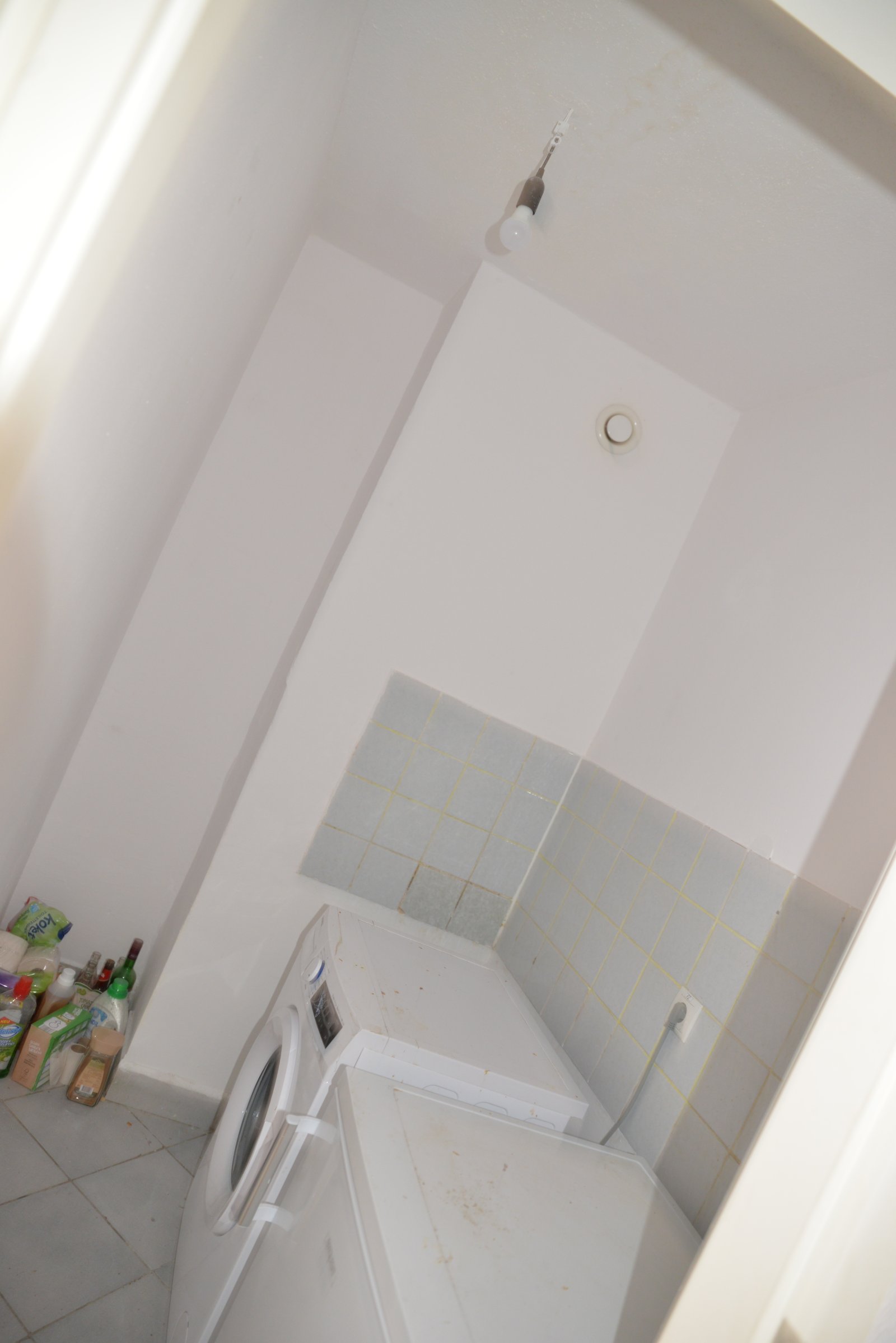 2 Zimmer Wohnung in Meschenich