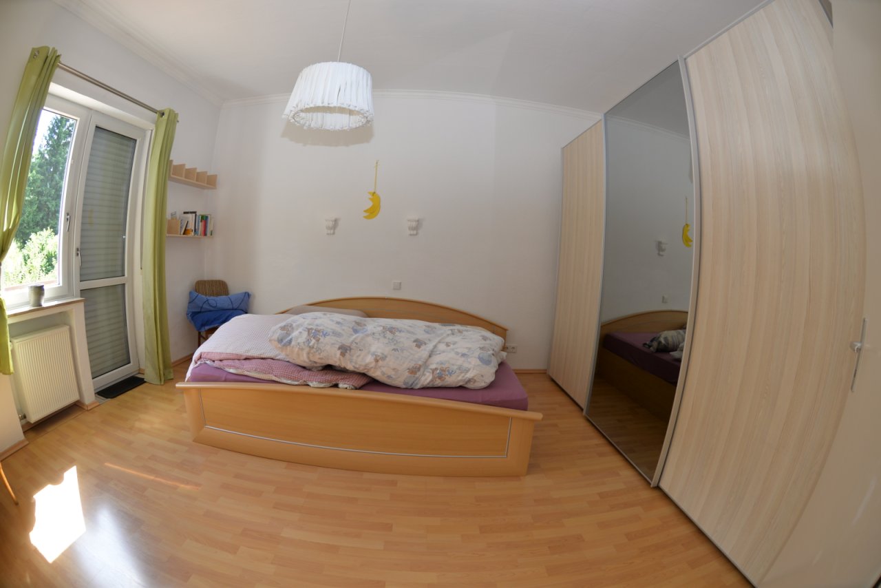 Schlafzimmer 1 OG