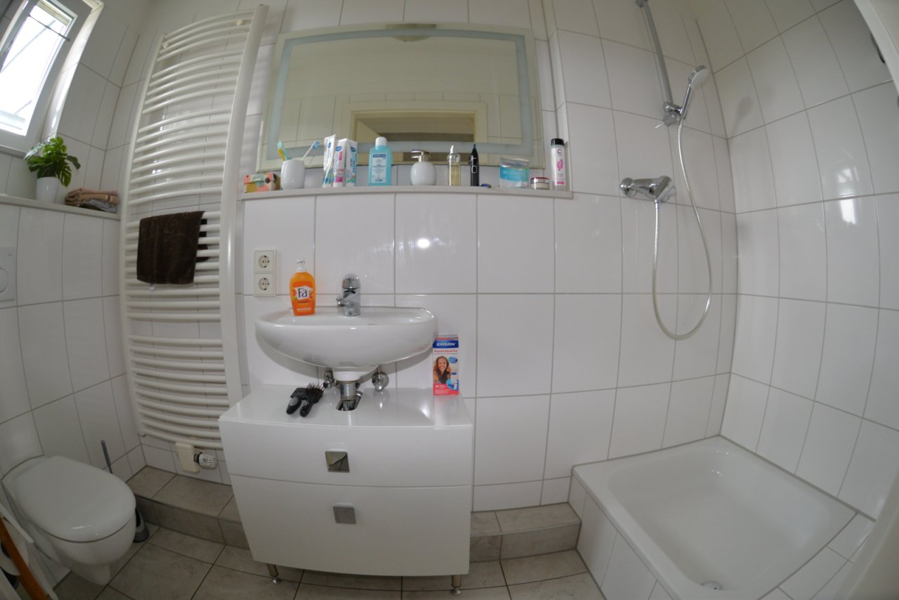 Erste Ebene BAD/ WC Erste Ebene BAD/ WC