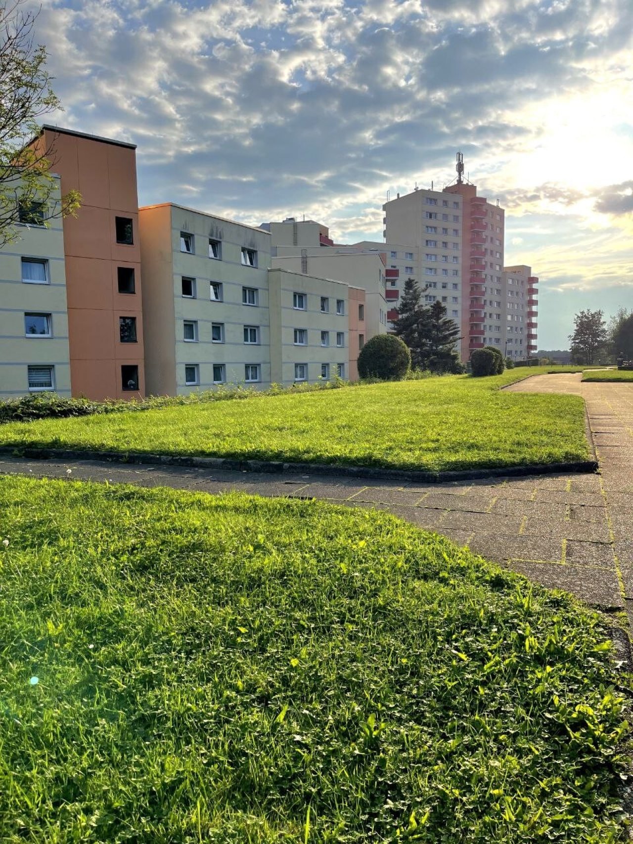 Ausenansicht Ausenansicht