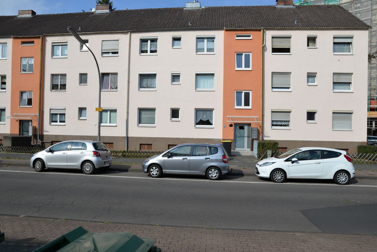 Köln: Wohnung mit Kamin und Einbauküche in Köln Merheim   Köln: Wohnung mit Kamin und Einbauküche in Köln Merheim
