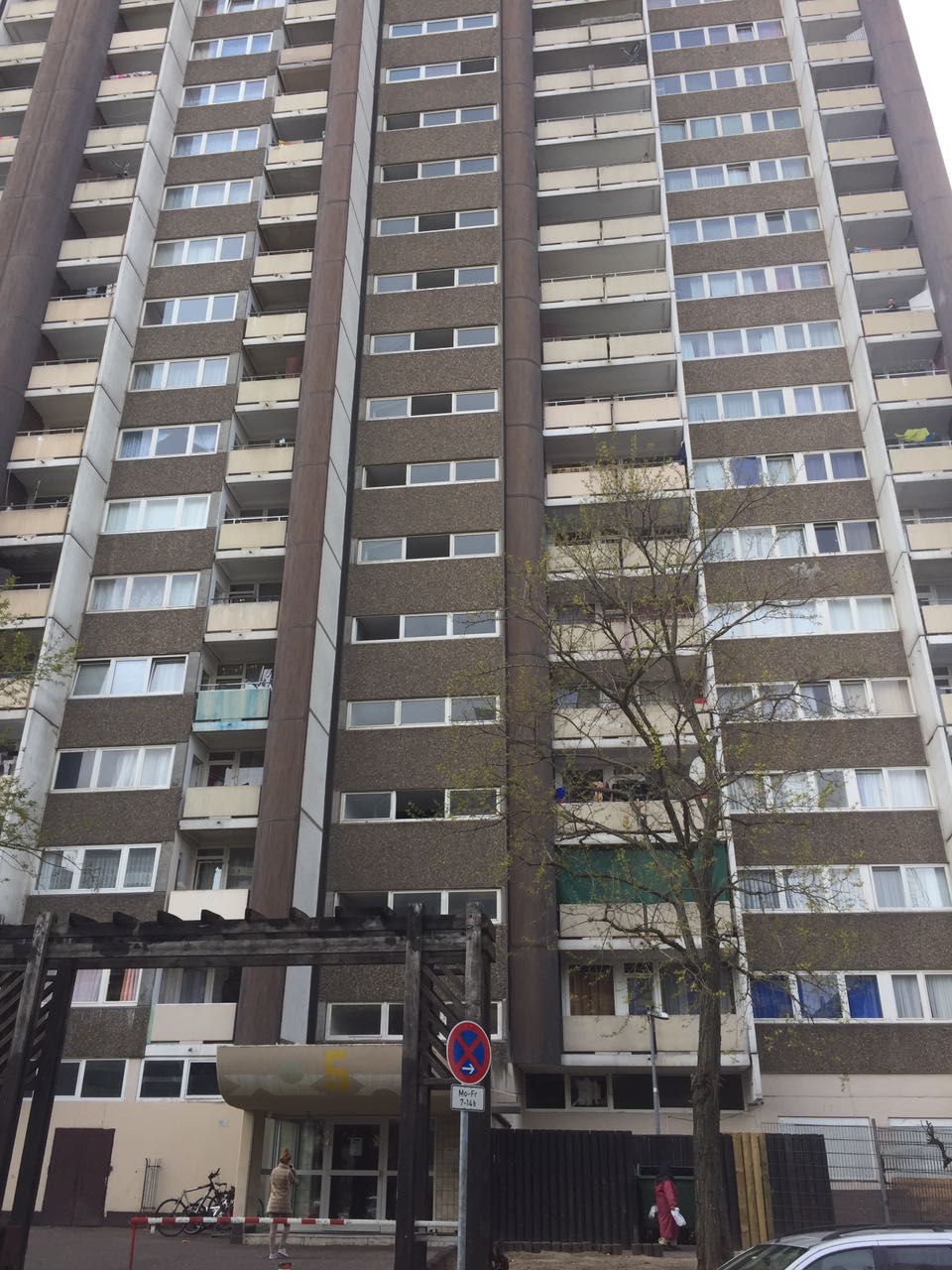 Köln: 3-Zimmer-'Wohnung zu Verkaufen mit Balkon in  Köln- Meschenich   Köln: 3-Zimmer-'Wohnung zu Verkaufen mit Balkon in  Köln- Meschenich