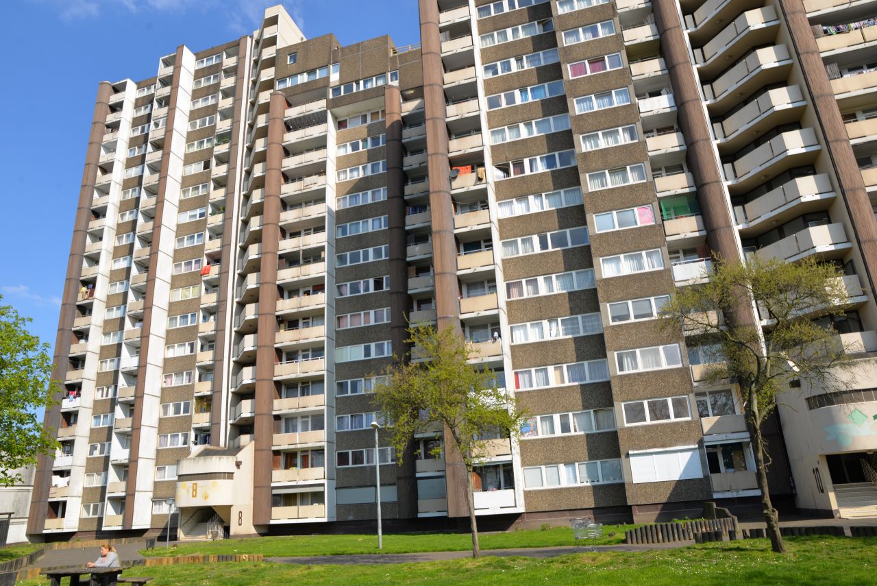 Köln: Zwei Zimmer Wohnung zur Verkaufen   Köln: Zwei Zimmer Wohnung zur Verkaufen