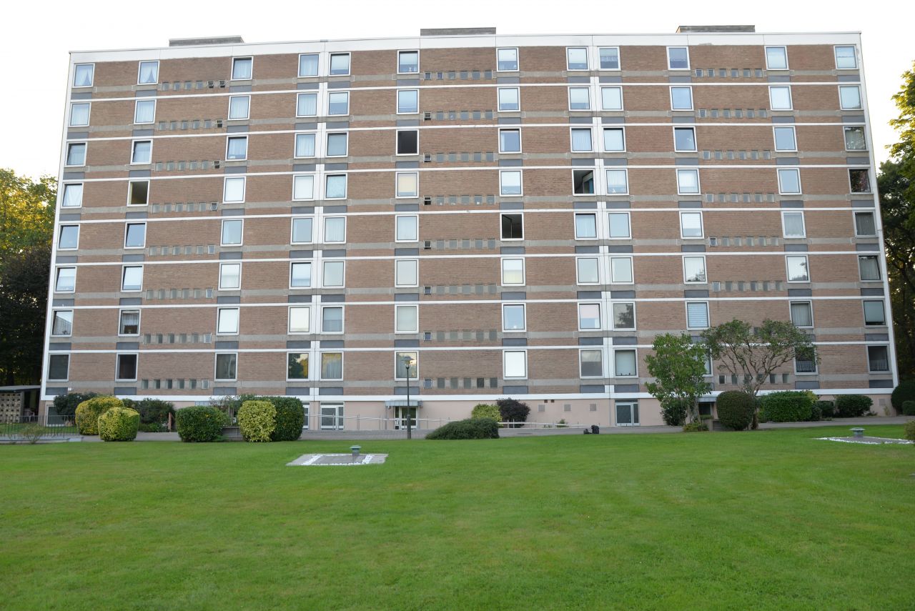 Düsseldorf: 3-Zimmer-Wohnung  zur vermieten mit Balkon in  Düsseldorf- Garath  Düsseldorf: 3-Zimmer-Wohnung  zur vermieten mit Balkon in  Düsseldorf- Garath