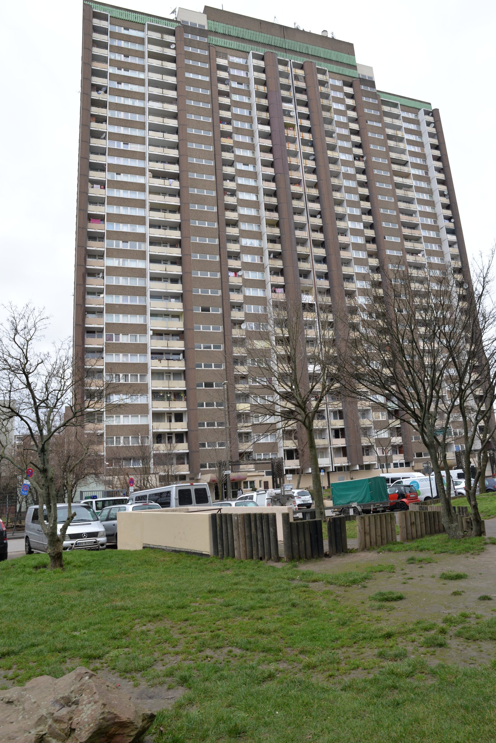 Köln: Ein Zimmer Wohnung  Köln: Ein Zimmer Wohnung